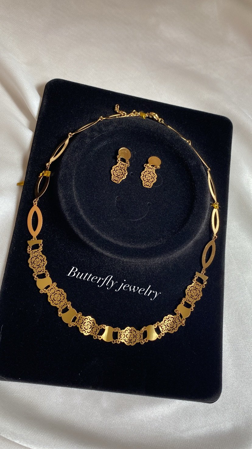 Ensemble collier et boucle – Image 2