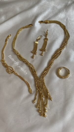 Parure 4 pièces