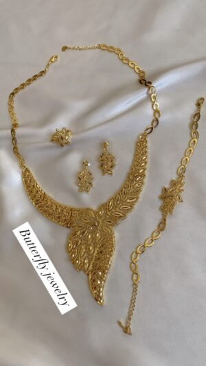 Parure 4 pièces