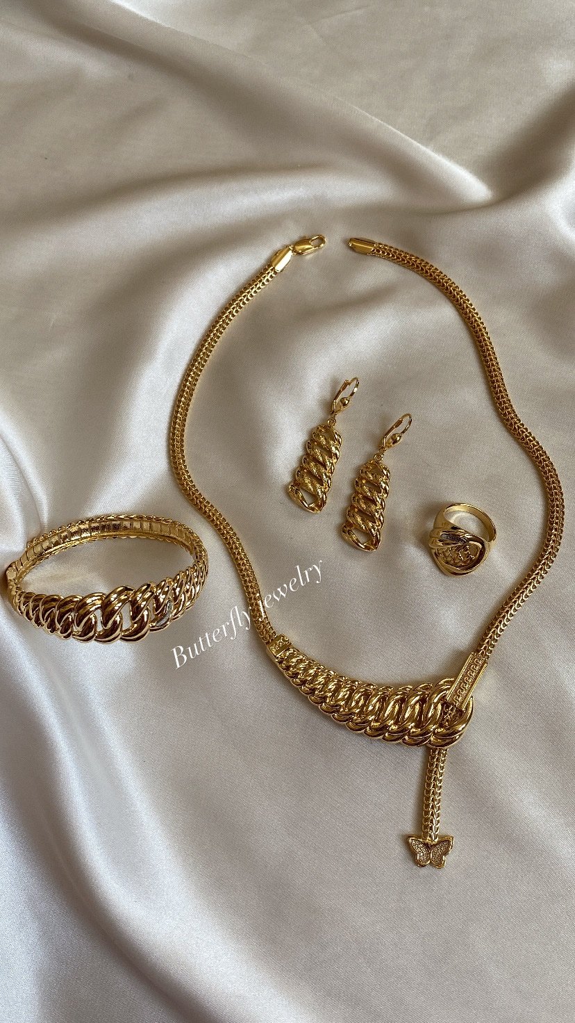 Parure 4 pièces – Image 3
