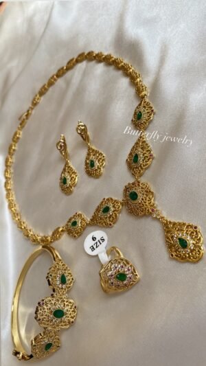 Parure 4 pièces