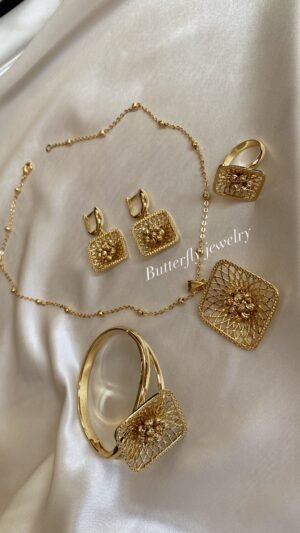 Parure 4 pièces