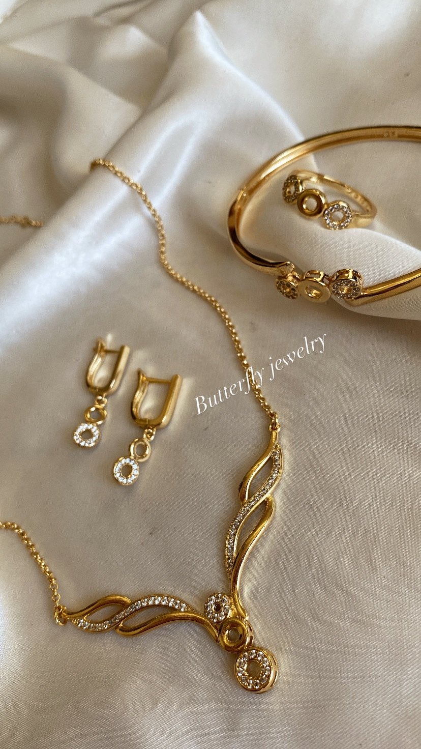 Parure 4 pièces