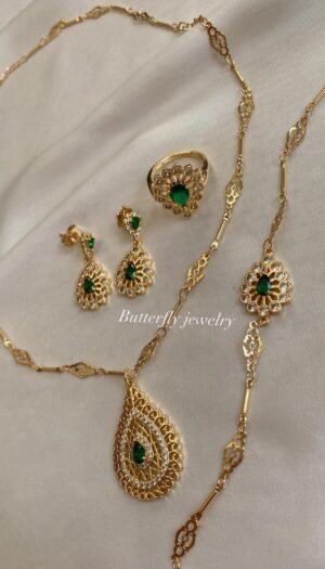 Parure 4 pièces