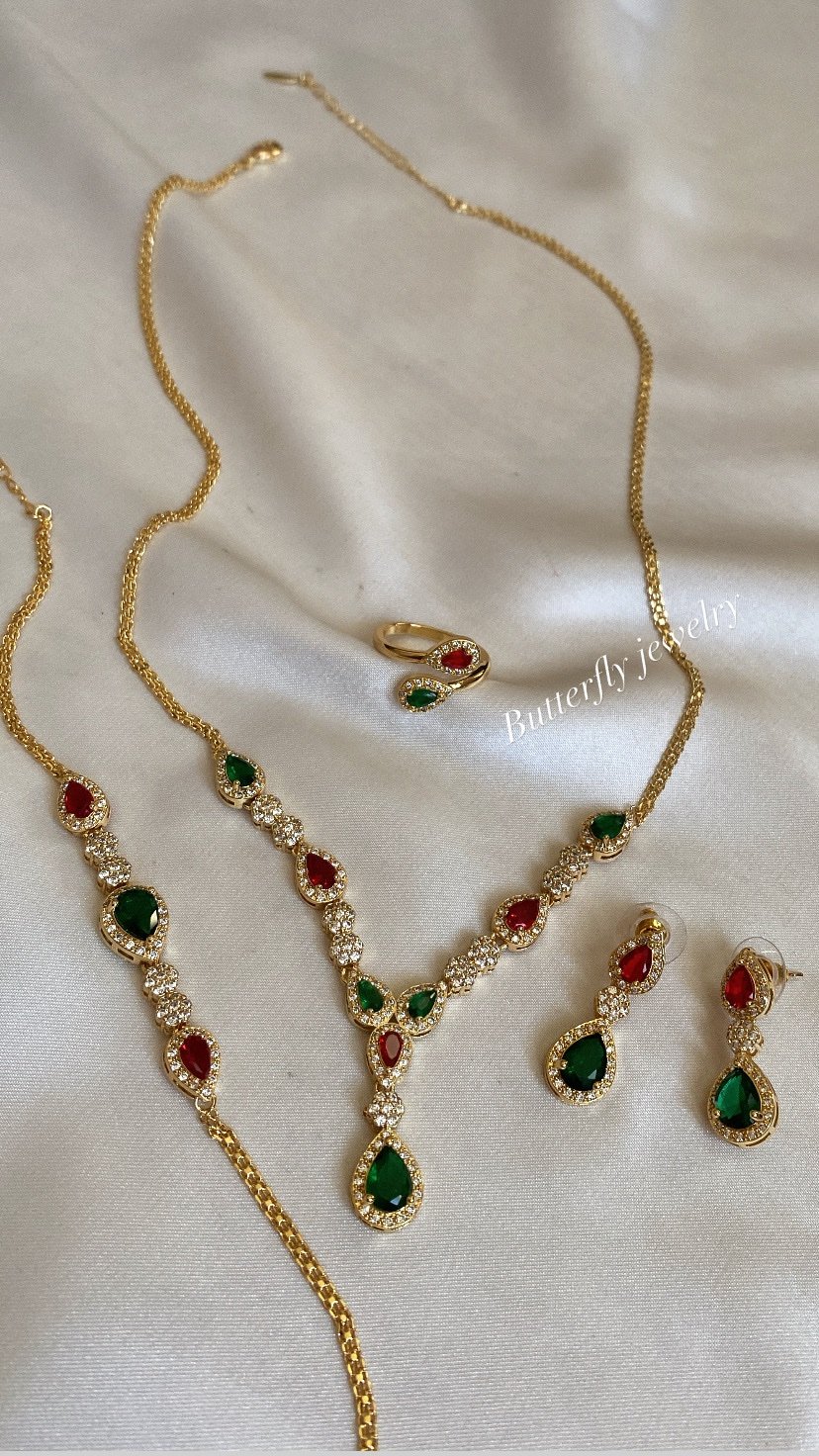 Parure 4 pièces