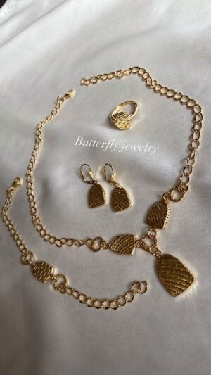 Parure 4 pièces