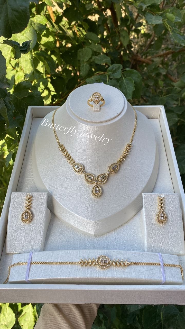 Parure 4 pieces