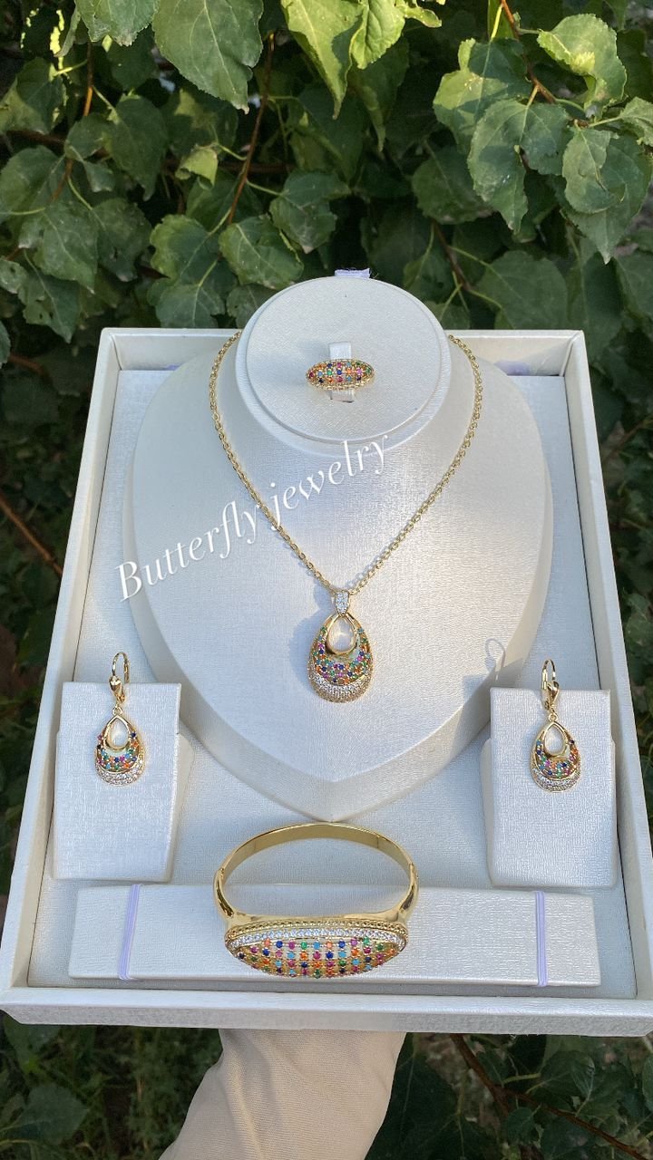 Parure 4 pieces