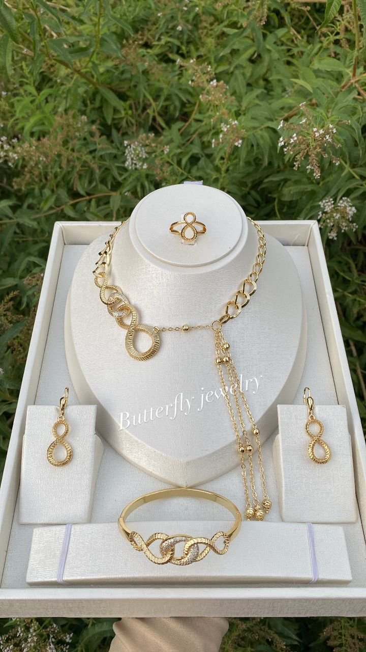 Parure 4 pieces