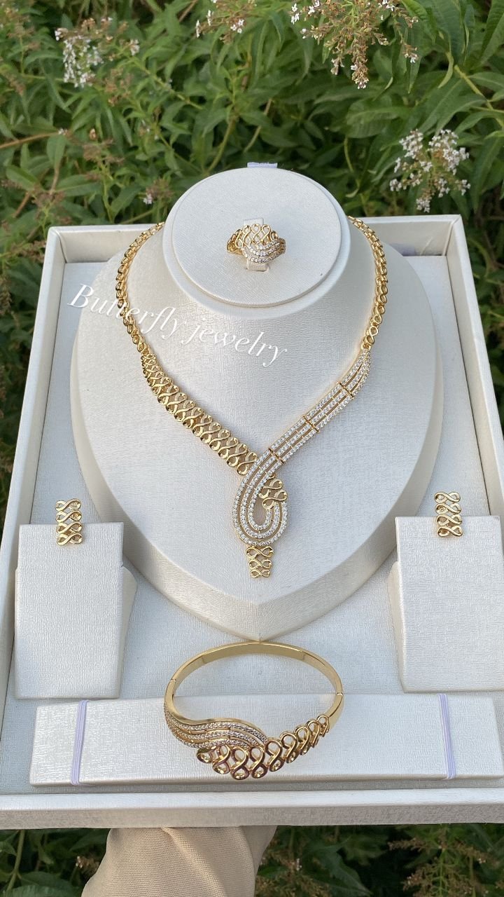 Parure 4 pieces